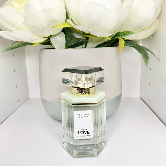 SOLD - Picture 3 of 5